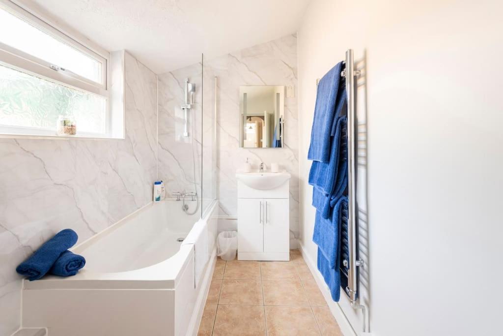 Вілла Travellers' Choice In Harwich-Essex Екстер'єр фото