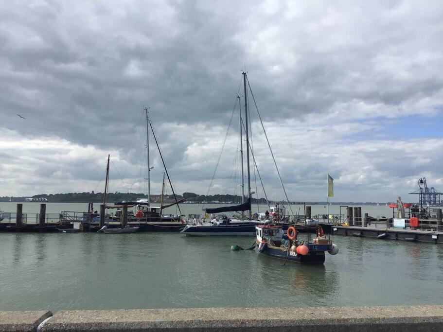 Вілла Travellers' Choice In Harwich-Essex Екстер'єр фото