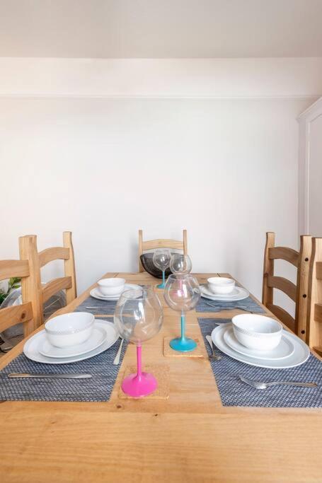 Вілла Travellers' Choice In Harwich-Essex Екстер'єр фото
